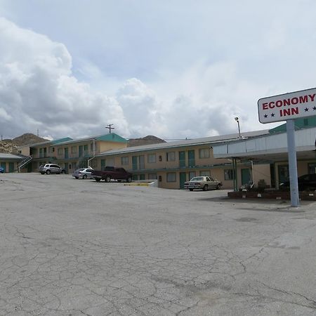 Economy Inn Тонопа Екстериор снимка